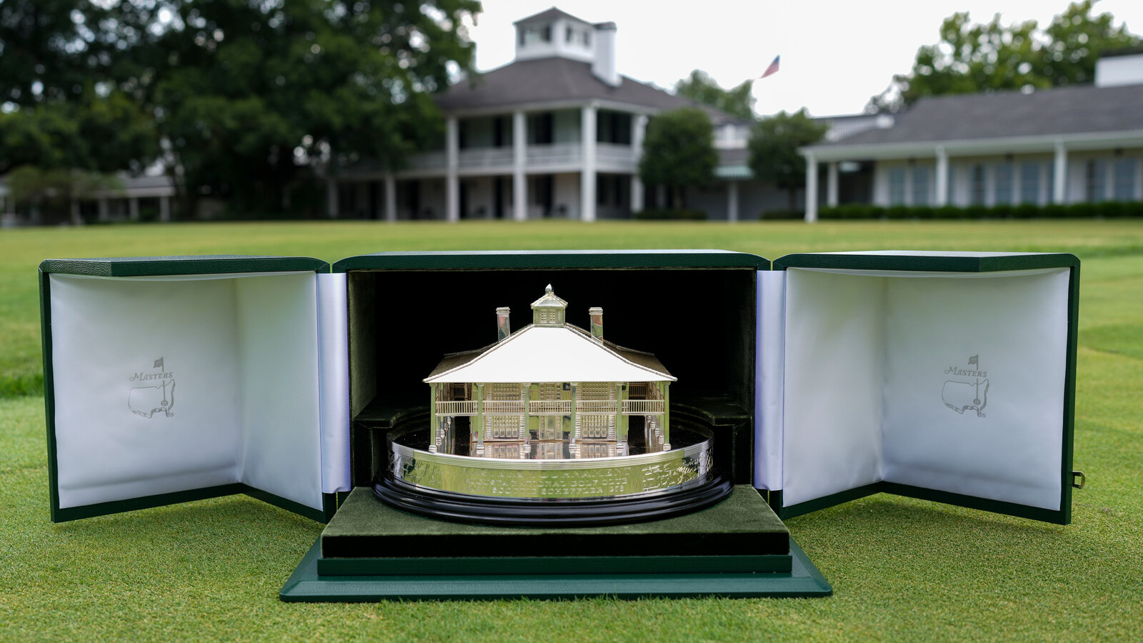 img of original Masters trophy